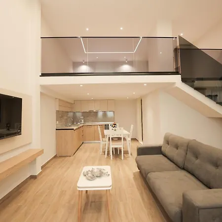 Apartment Duplex *