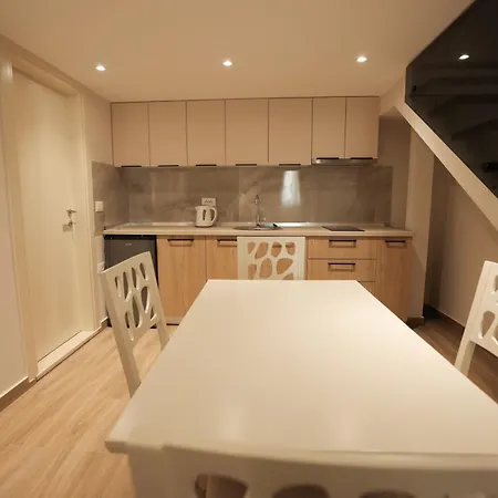 Duplex Апартаменты Дуррес