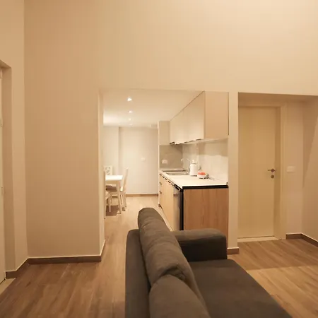 Duplex *